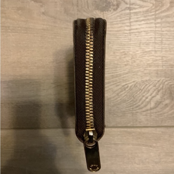 LV zippy wallet - Picture 3 of 14
